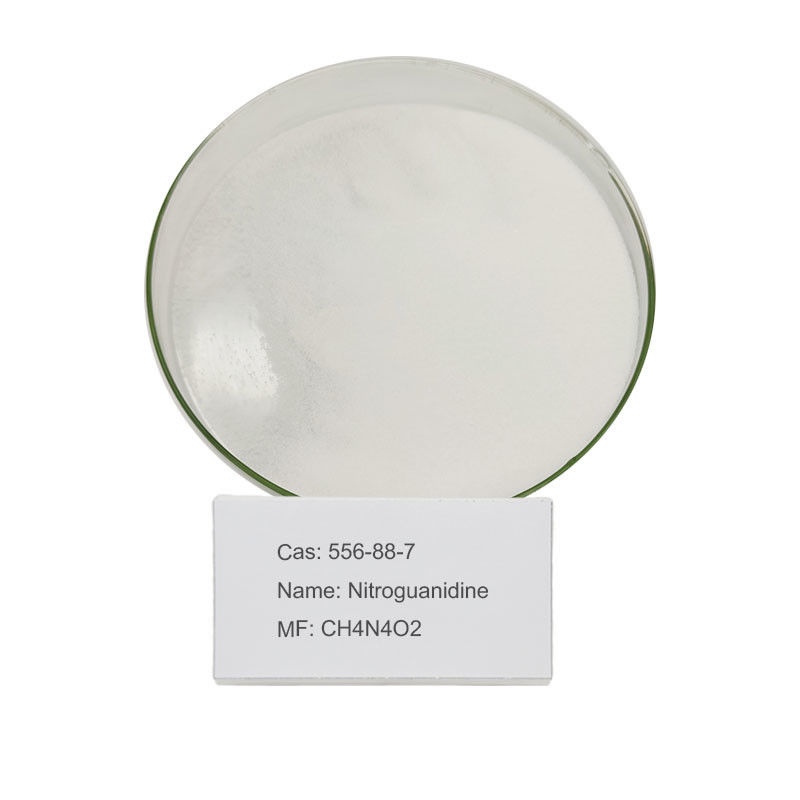 CAS 556-88-7 Poudre de nitroguanidine en fûts de matières premières synthétiques