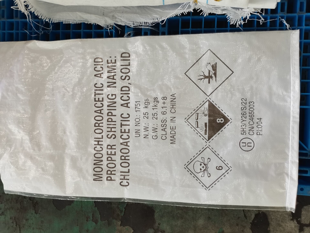 79-11-8 sans couleur à la pureté du conteneur 99% de Pale Pesticide Intermediates Tightly Closed