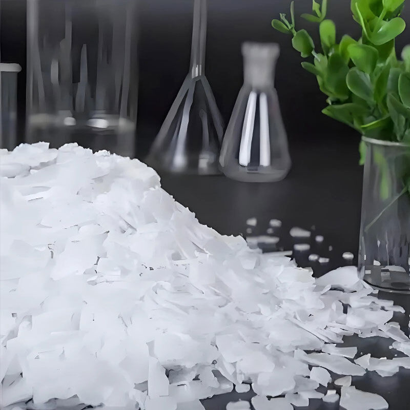 1310-73-2 Hydroxyde de sodium Flocons de soude caustique Perles 99% NaOH Flocons de soude caustique